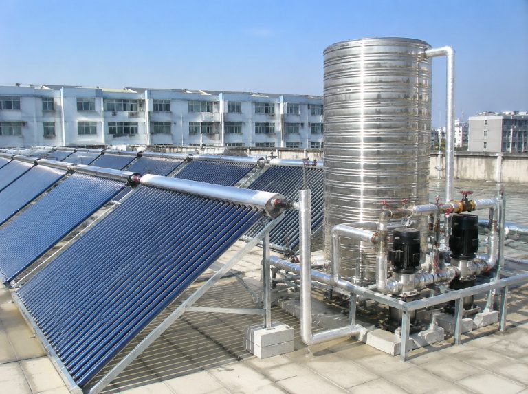 牟平区商用大容量真空管太阳能热水系统